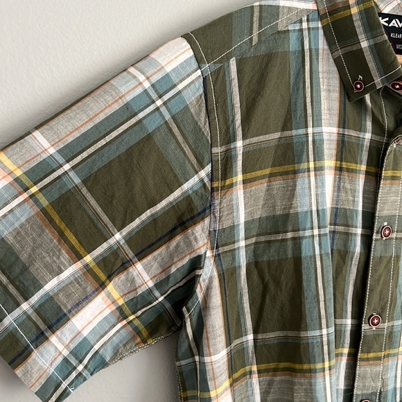 KAVU Men’s Plaid Short Sleeve Button Down Shirt Size Small San Juan Brewing - Picture 6 of 9